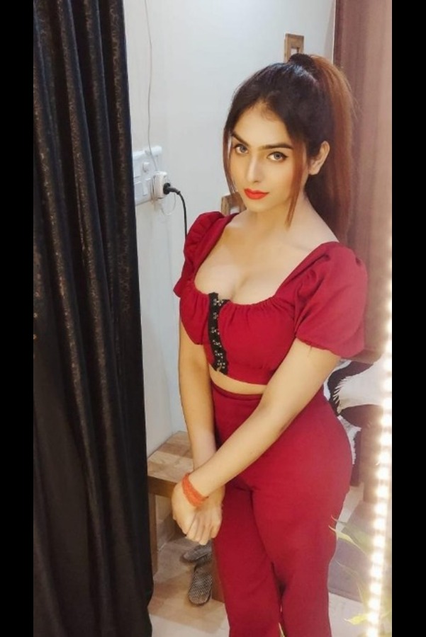  call girls service in Indirapuram